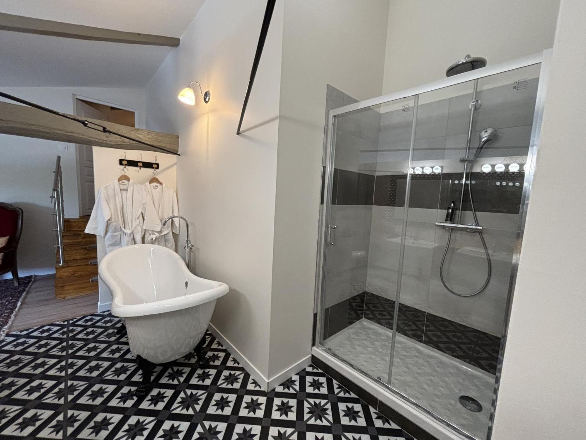 Maison Jeroboam Saint-Estèphe Habitación foto