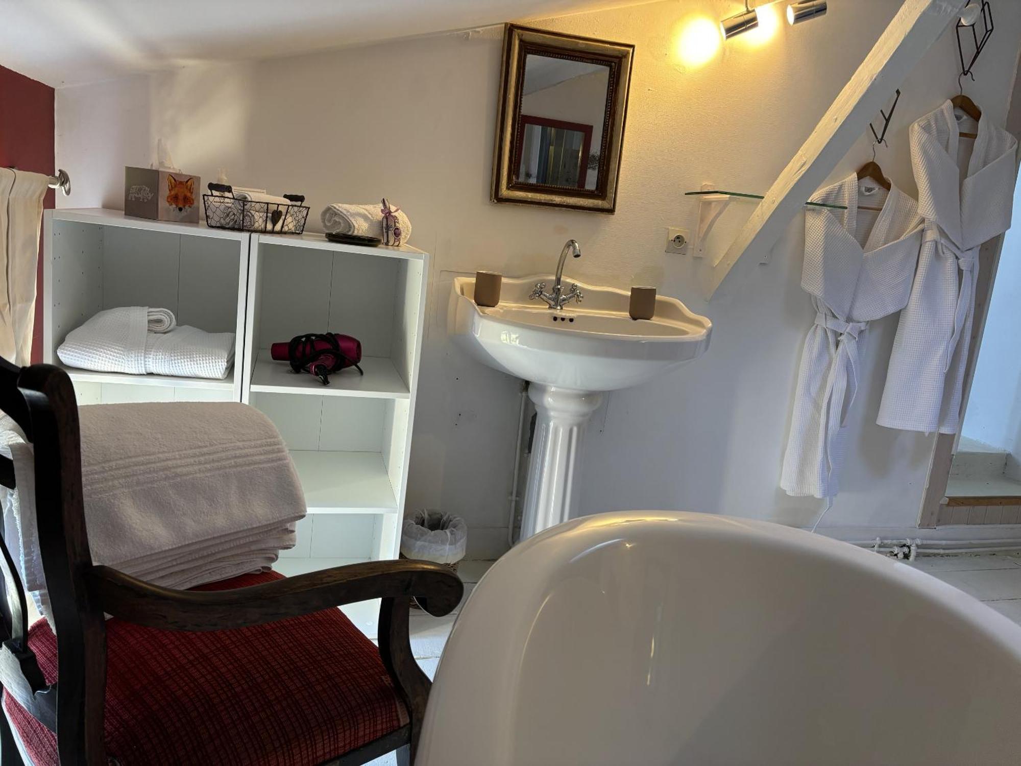 Maison Jeroboam Saint-Estèphe Habitación foto